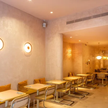 Constanza Otel