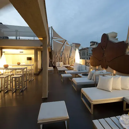 Constanza Otel Barselona