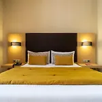 فندق كونستانثا 2*